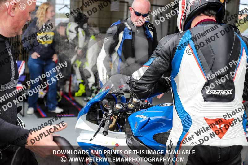 estoril;event digital images;motorbikes;no limits;peter wileman photography;portugal;trackday;trackday digital images